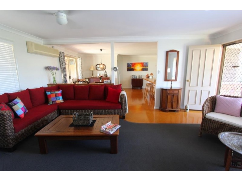 10 Margaret St, Kingaroy QLD 4610