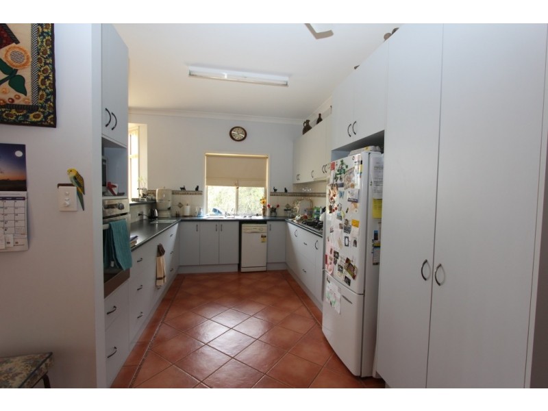 1 Macaulay Drive, Kingaroy QLD 4610