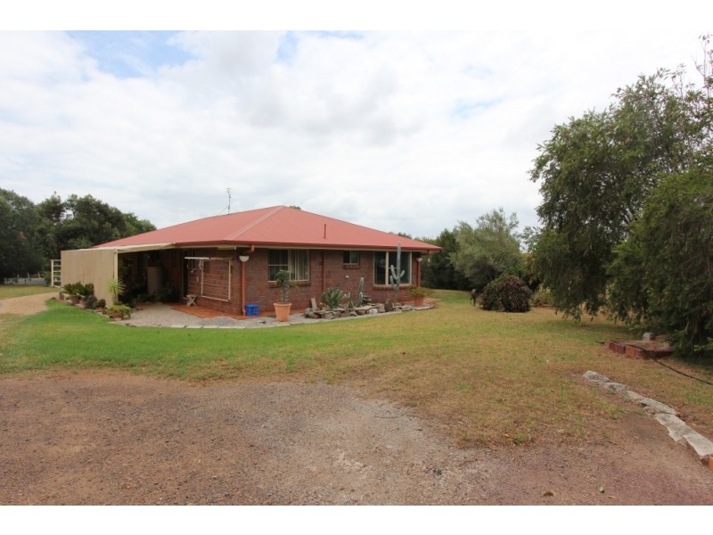 1 Macaulay Drive, Kingaroy QLD 4610