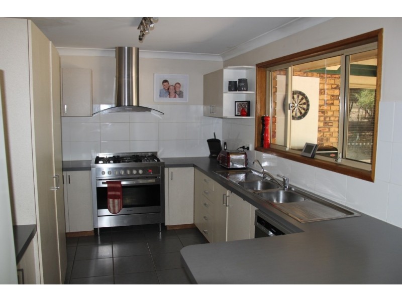 19a Jonelle Street, Kingaroy QLD 4610