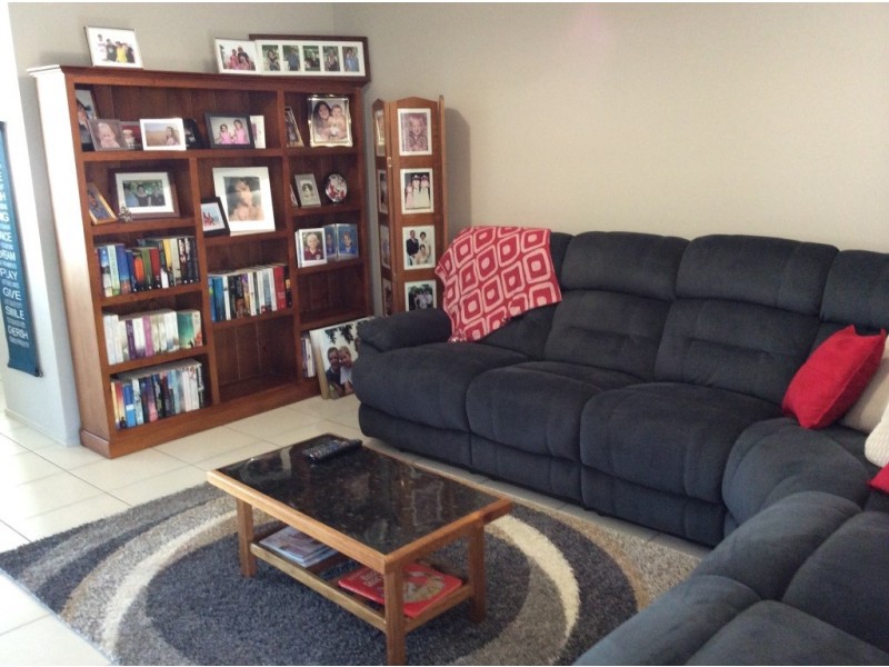 7 Allan Place, Kingaroy QLD 4610