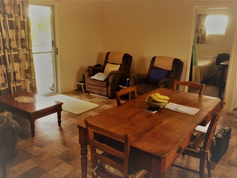 4 Elizabeth Place, Proston QLD 4613