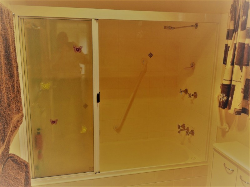 4 Elizabeth Place, Proston QLD 4613