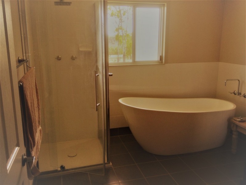 21 Stonelands Rd, Stonelands QLD 4612