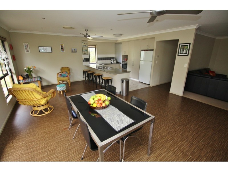 14-16 Premier Drive, Kingaroy QLD 4610