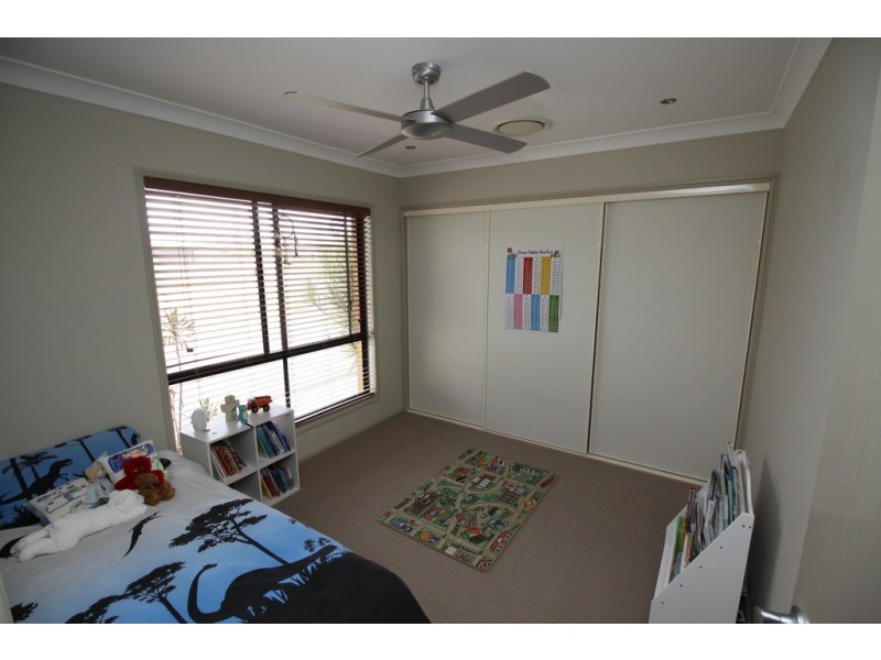 14-16 Premier Drive, Kingaroy QLD 4610