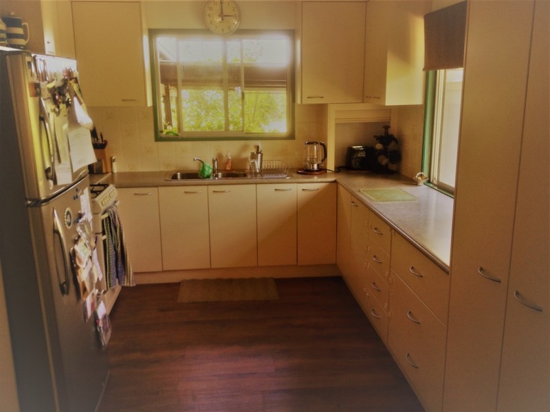 137 Proston Abbeywood Road, Kinleymore QLD 4613