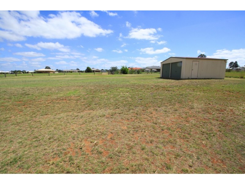 9-11 Premier Drive, Kingaroy QLD 4610
