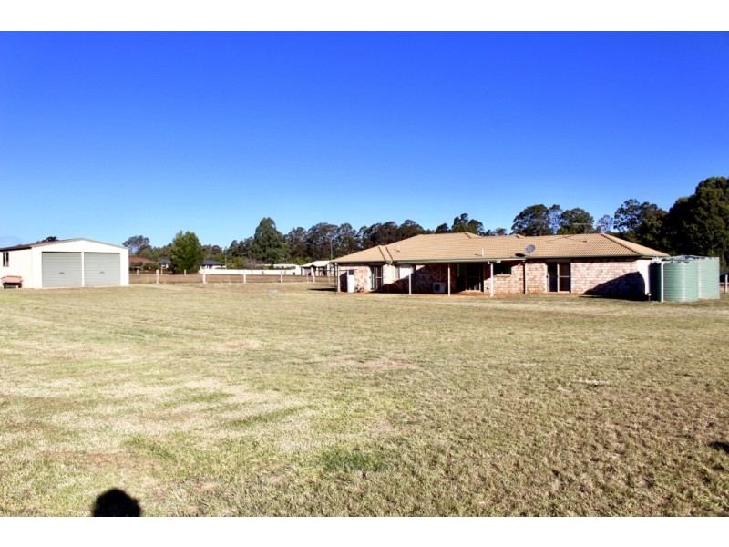 9-11 Premier Drive, Kingaroy QLD 4610