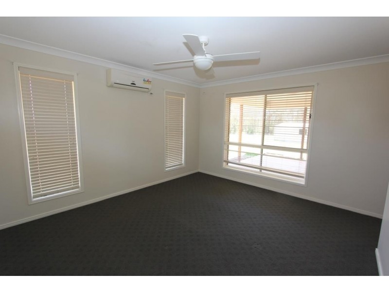 41 to 43 Lorikeet Circuit, Kingaroy QLD 4610