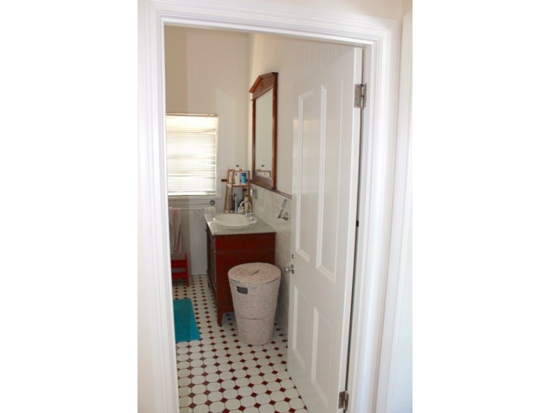 147 Stratton Terrace, Wynnum QLD 4178