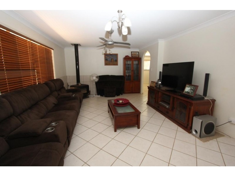 33 Wieden St, Kingaroy QLD 4610