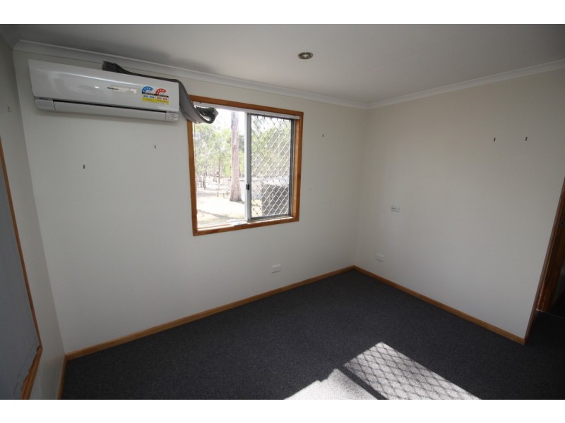146 Heights Road, Nanango QLD 4615