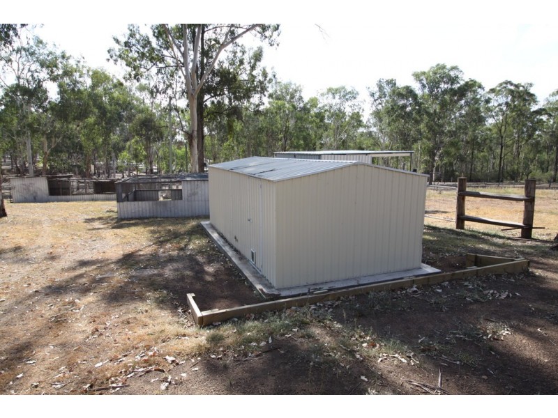 146 Heights Road, Nanango QLD 4615
