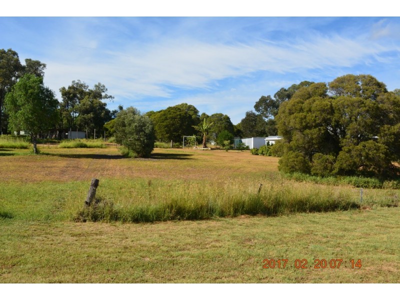 16 Jellicoe Street, Proston QLD 4613