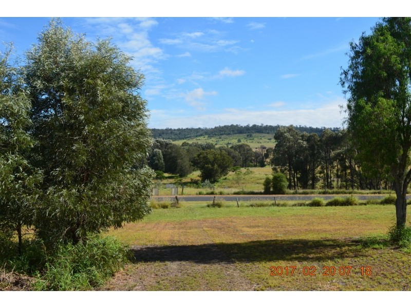 16 Jellicoe Street, Proston QLD 4613