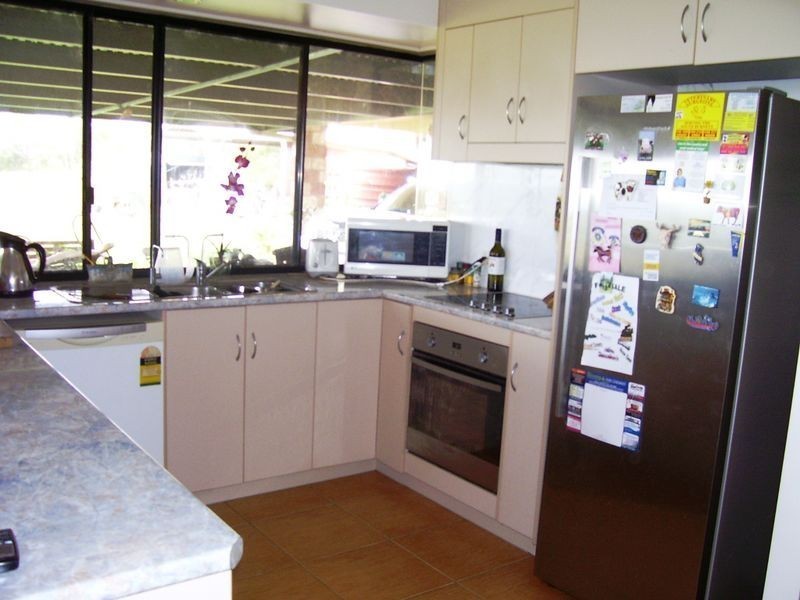 Kinleymore QLD 4613