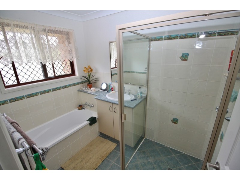 935 ELLESMERE ROAD, Ellesmere QLD 4610