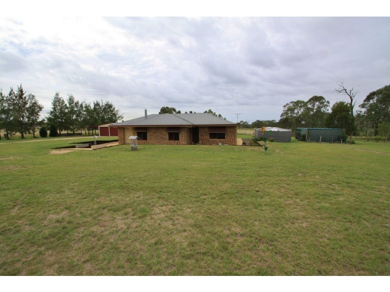 935 ELLESMERE ROAD, Ellesmere QLD 4610