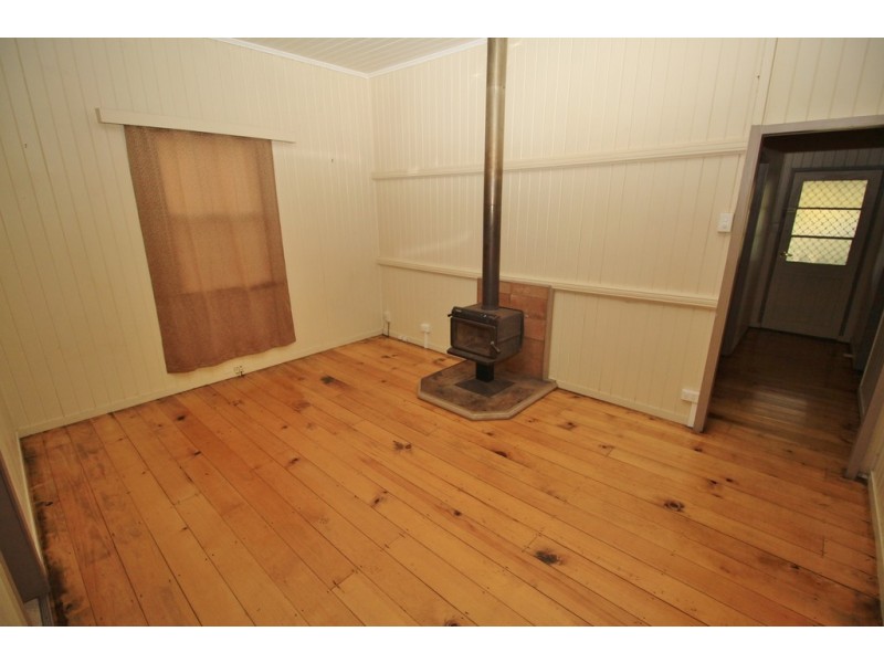 28 Duke St, Kingaroy QLD 4610