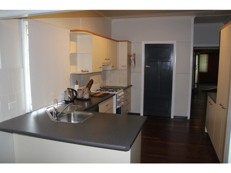 88 Mcclymont, Wattle Camp QLD 4615