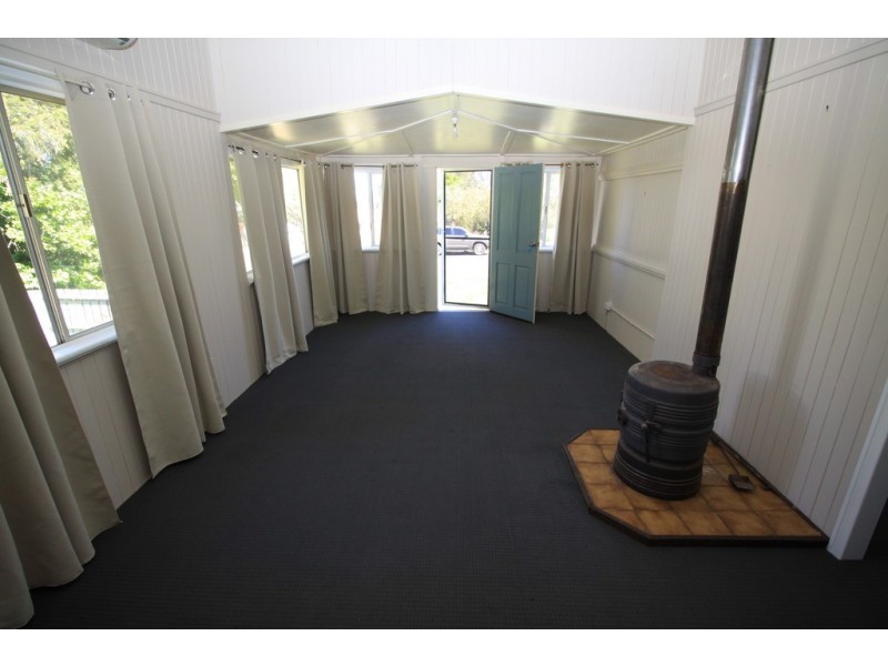 50 Carinya Street, Kingaroy QLD 4610