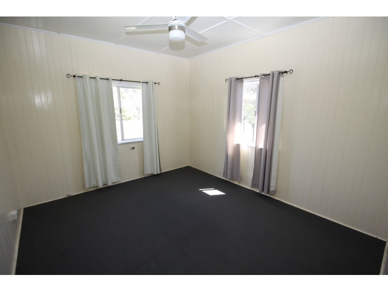50 Carinya Street, Kingaroy QLD 4610