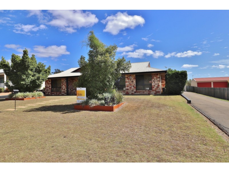 18 Olive Grove, Kingaroy QLD 4610