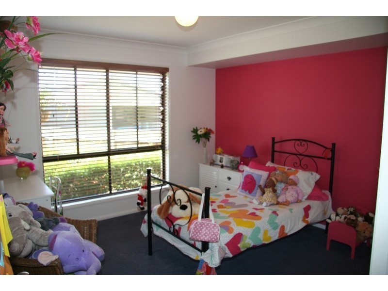 18 Olive Grove, Kingaroy QLD 4610