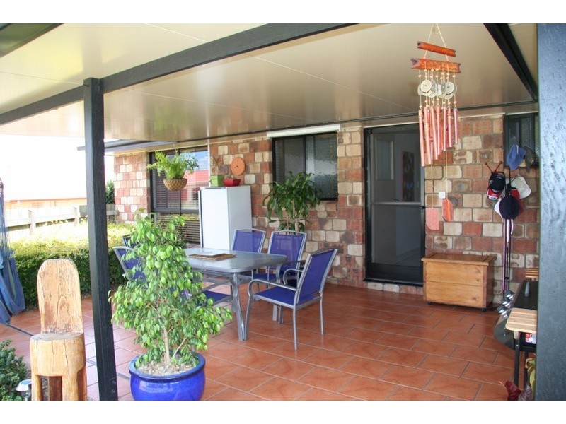 18 Olive Grove, Kingaroy QLD 4610