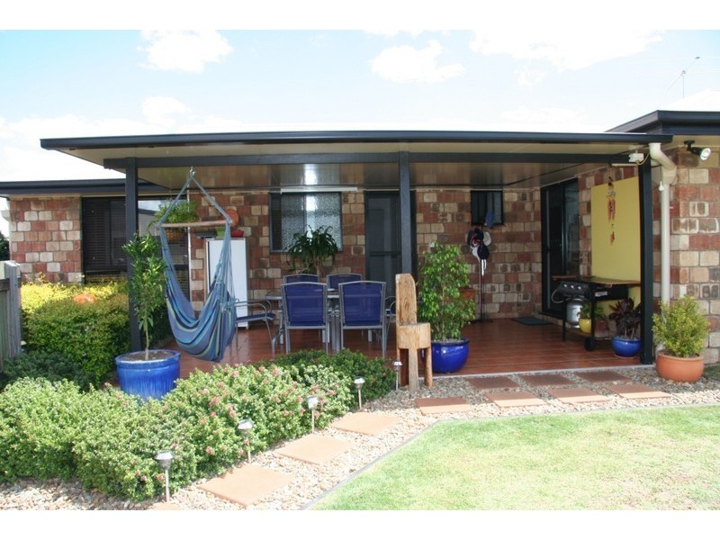 18 Olive Grove, Kingaroy QLD 4610