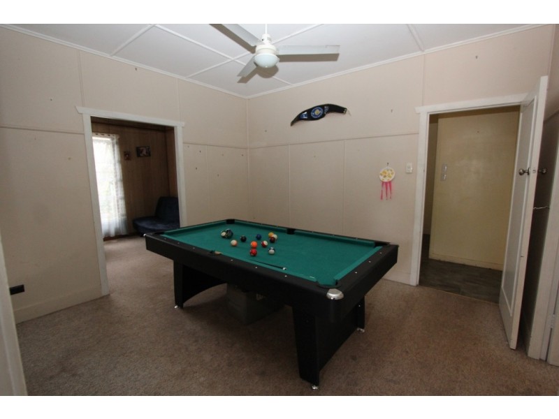 54 Walter Rd, Kingaroy QLD 4610