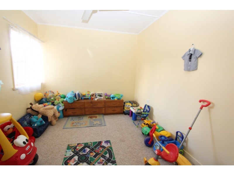 54 Walter Rd, Kingaroy QLD 4610