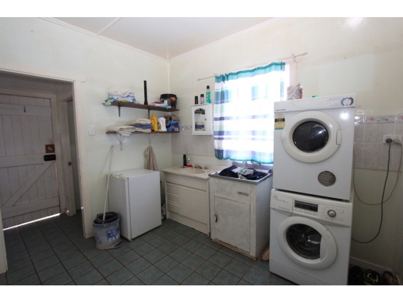 54 Walter Rd, Kingaroy QLD 4610
