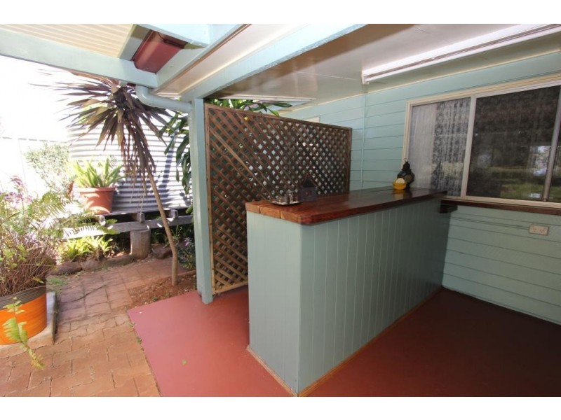 12 Fitzroy Street, Kingaroy QLD 4610