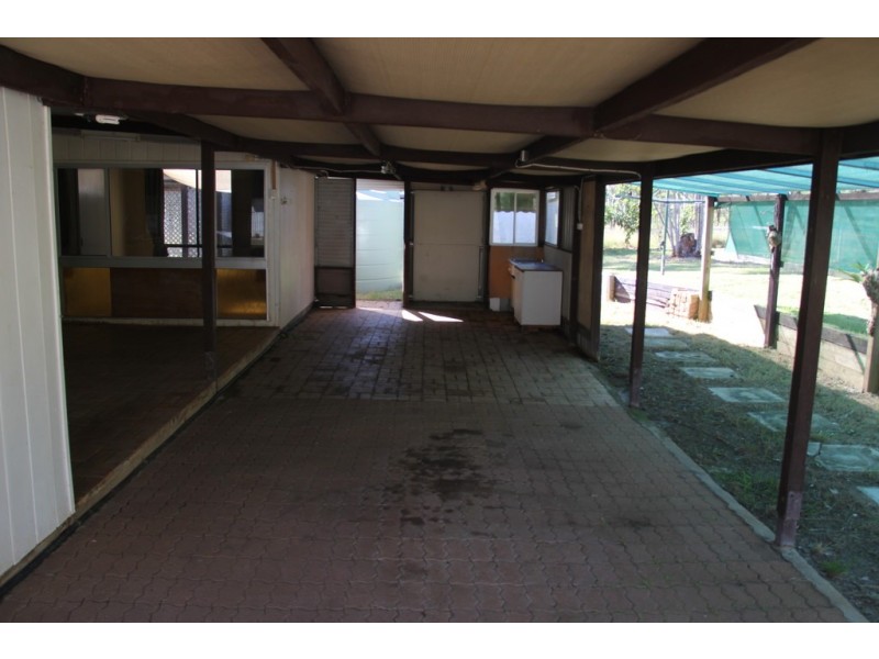 15a Brocklehurst rd, Wattle Camp QLD 4615