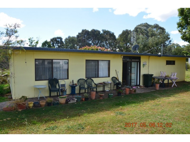 37 Wondai Road, Proston QLD 4613