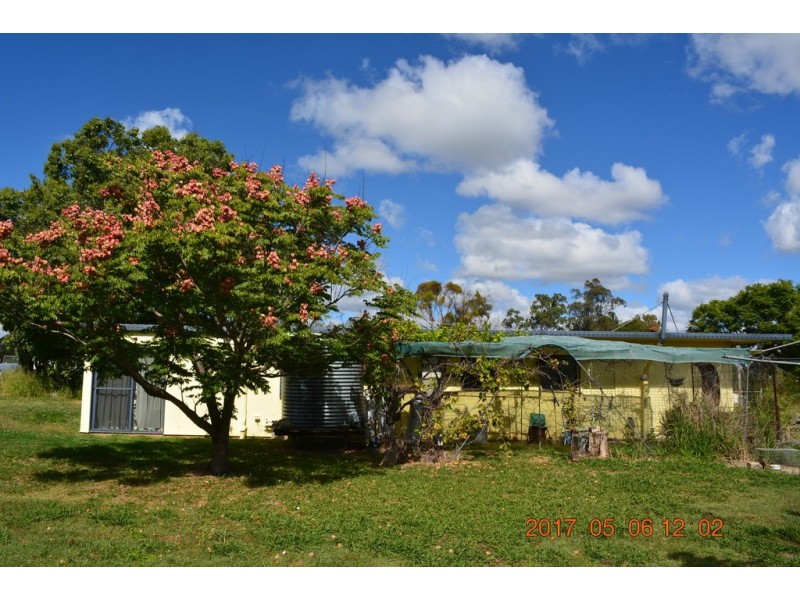 37 Wondai Road, Proston QLD 4613