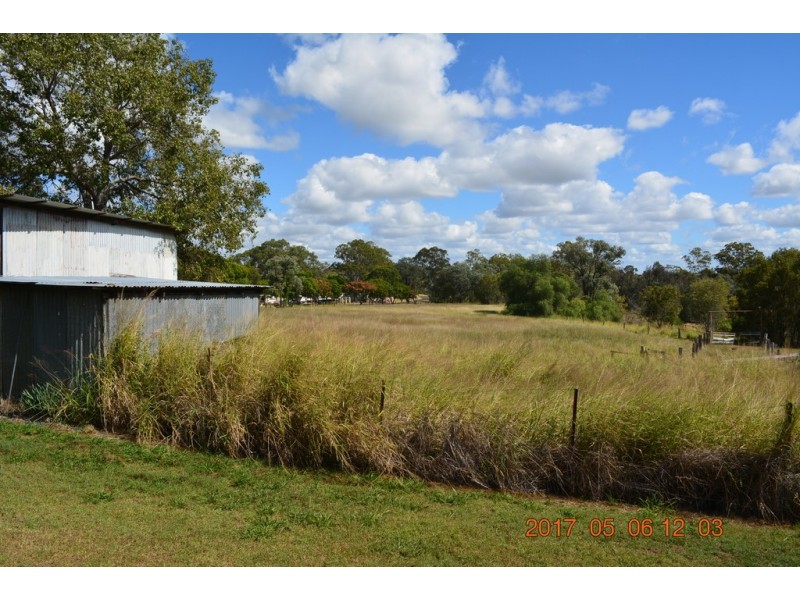 37 Wondai Road, Proston QLD 4613