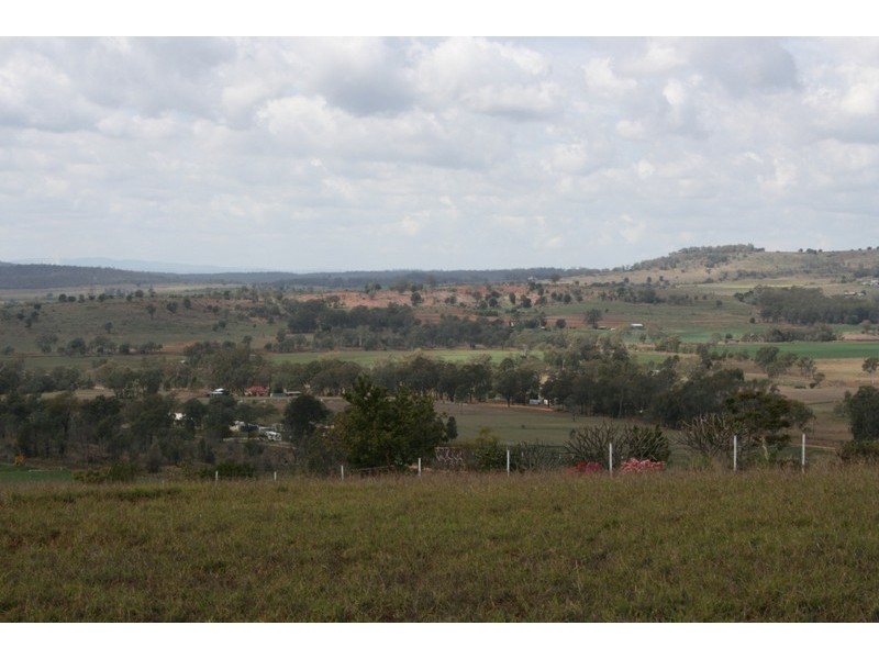 3 Meek Street, Tingoora QLD 4608