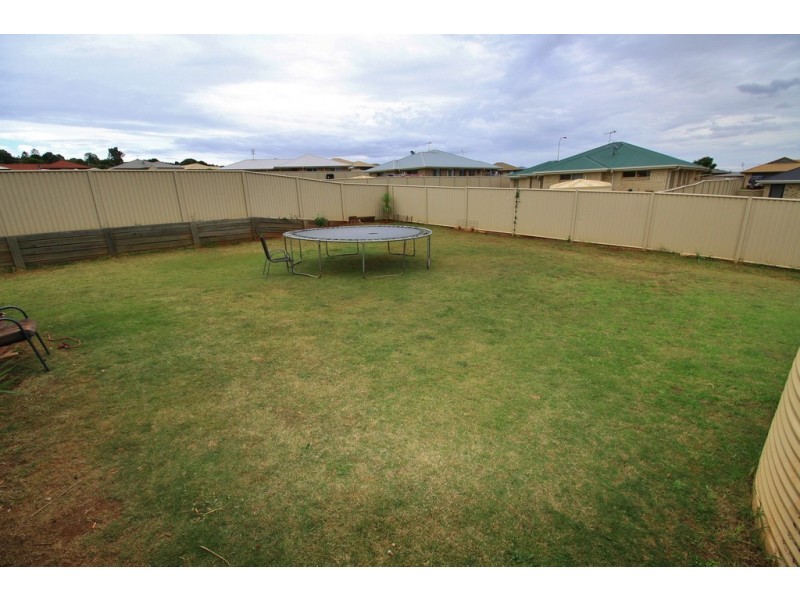 11 FRANGIPANI DRIVE, Kingaroy QLD 4610