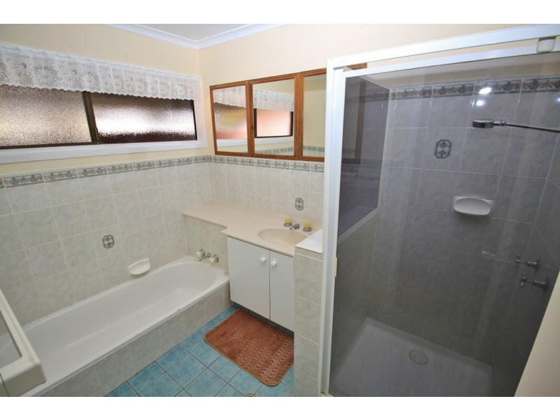 18 Roberta Street, Kingaroy QLD 4610