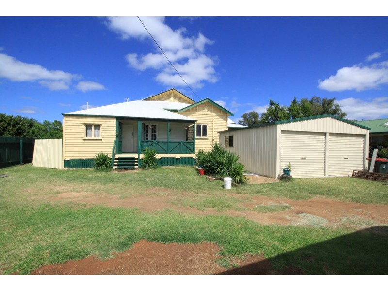 11a BURNETT STREET, Kingaroy QLD 4610