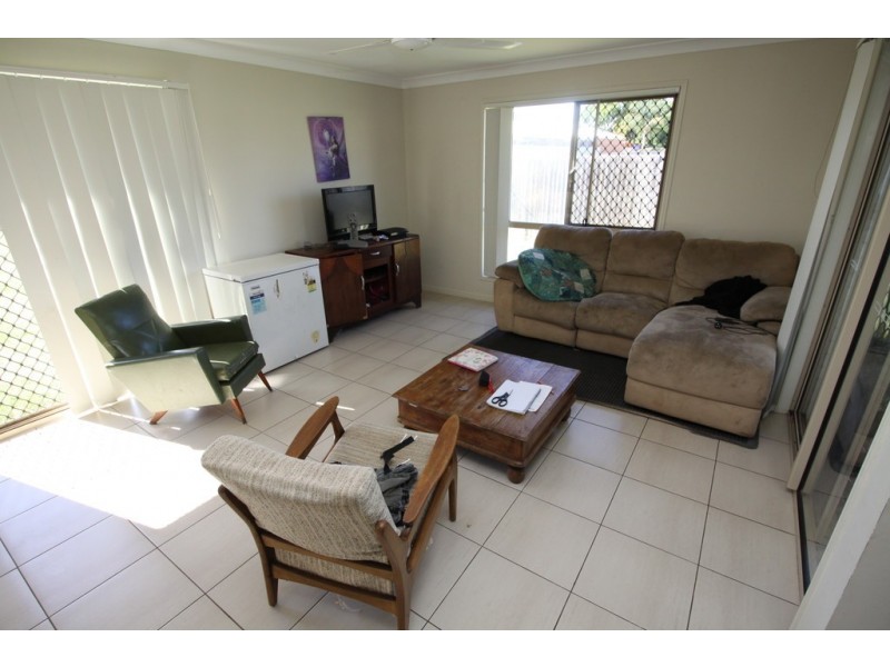 19 Oasis Drive, Kingaroy QLD 4610