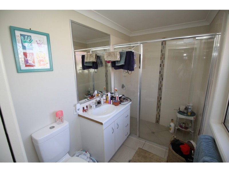 19 Oasis Drive, Kingaroy QLD 4610