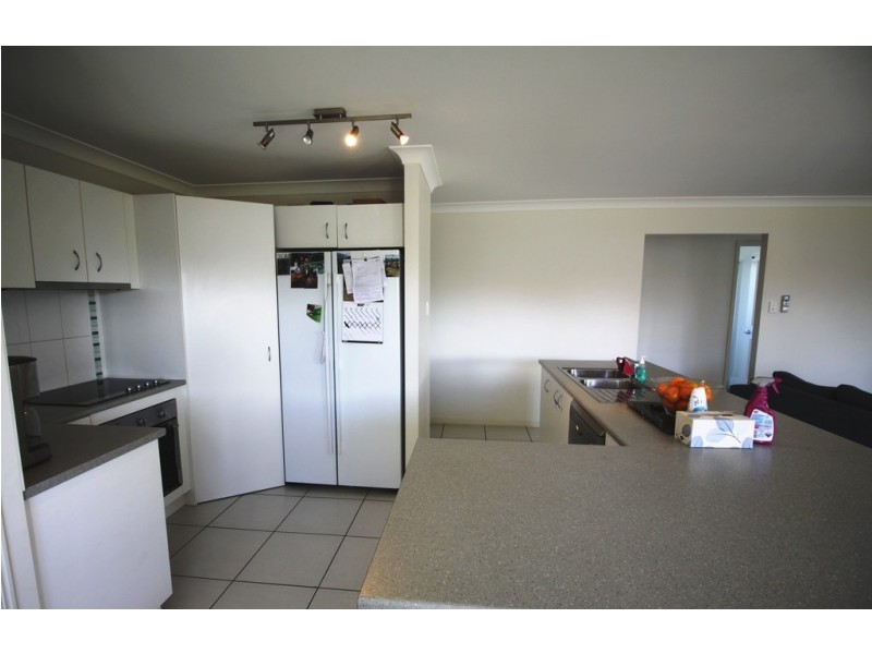 1 Oasis Drive, Kingaroy QLD 4610