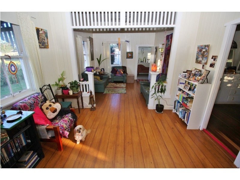 7 Gladys Street, Kingaroy QLD 4610