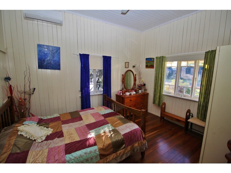 7 Gladys Street, Kingaroy QLD 4610