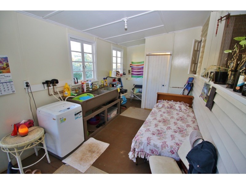 7 Gladys Street, Kingaroy QLD 4610