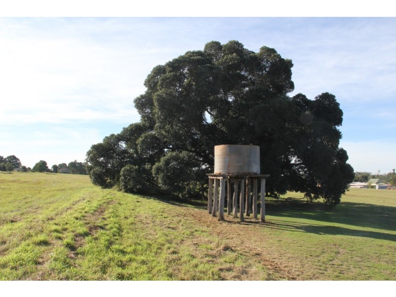 Wooroolin QLD 4608